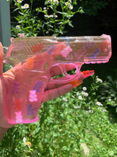 Load image into Gallery viewer, PINK GUMMY RESIN GUN
